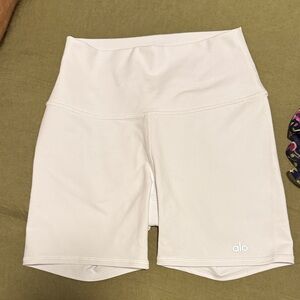 ALO Yoga Women's Bright White Bike Shorts